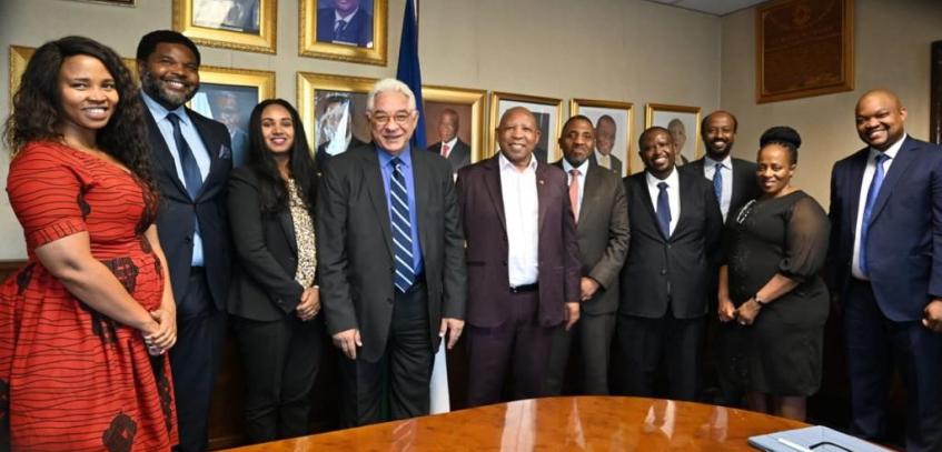 THE KINGDOM OF LESOTHO PIONEERED APRM’S TARGETED REVIEW MISSION ON UNCONSTITUTIONAL CHANGES OF GOVERNMENT.jpg